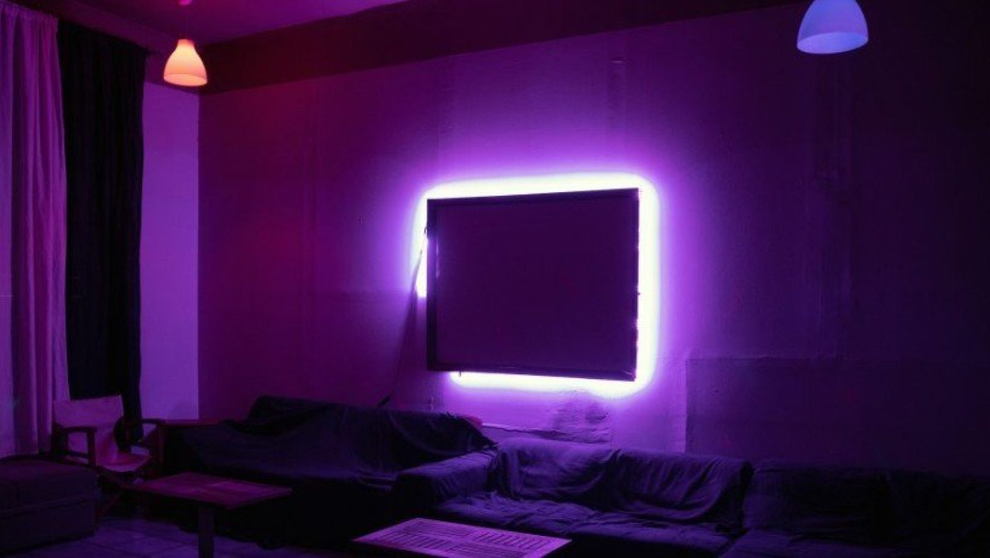 Βρετανός βουλευτής εγκλωβίστηκε σε οίκο ανοχής – Κάλεσε αξιωματούχο των Συντηρητικών για βοήθεια!