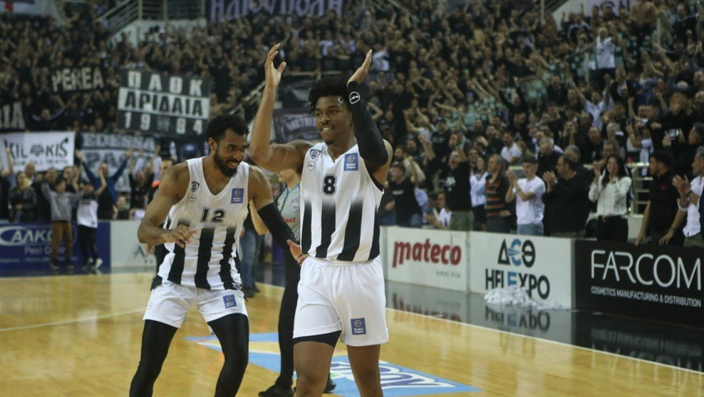 Τρομερός κόσμος και η αύρα του Μπάνε έκαναν τον ΠΑΟΚ νικητή στο ντέρμπι