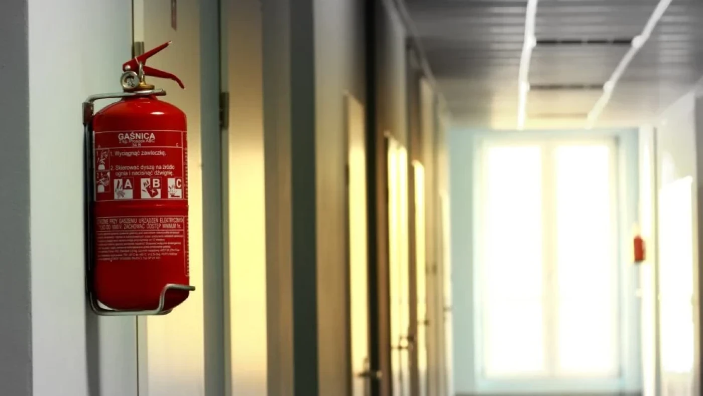 Αγρίνιο: Μαθητές εισέπνευσαν σκόνη πυροσβεστήρα και κατέληξαν στο νοσοκομείο