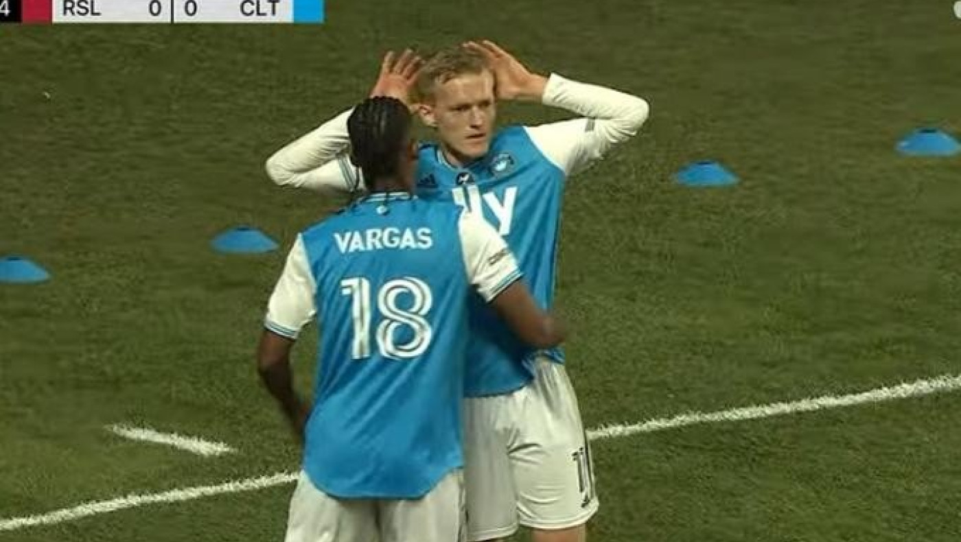 Σφιντέρσκι: «Άνοιξε λογαριασμό» στη νέα σεζόν με εκπληκτικό γκολ! (vid)