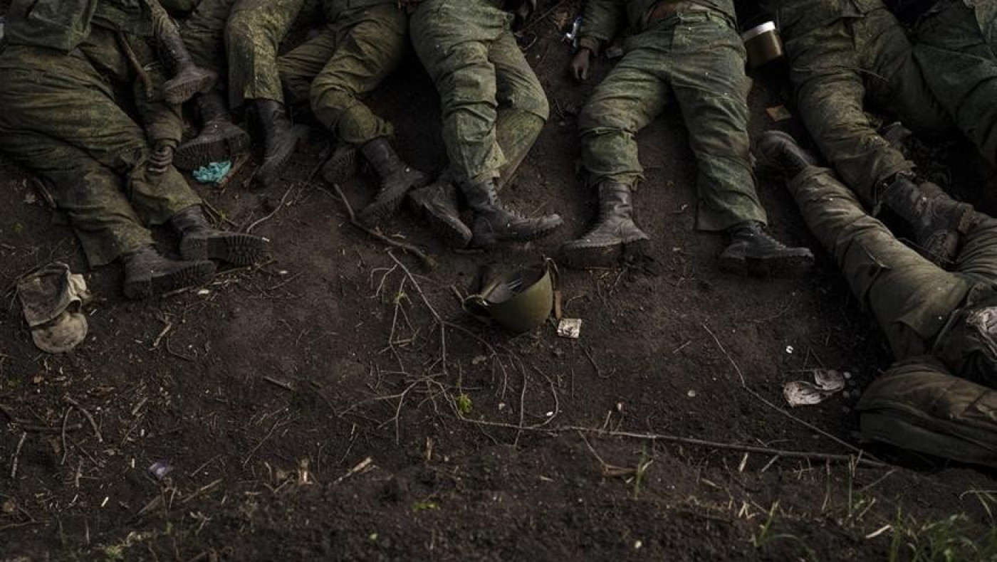 Παγκόσμιο σοκ! Βίντεο δείχνει Ουκρανό αιχμάλωτο να αποκεφαλίζεται από Ρώσους στρατιώτες