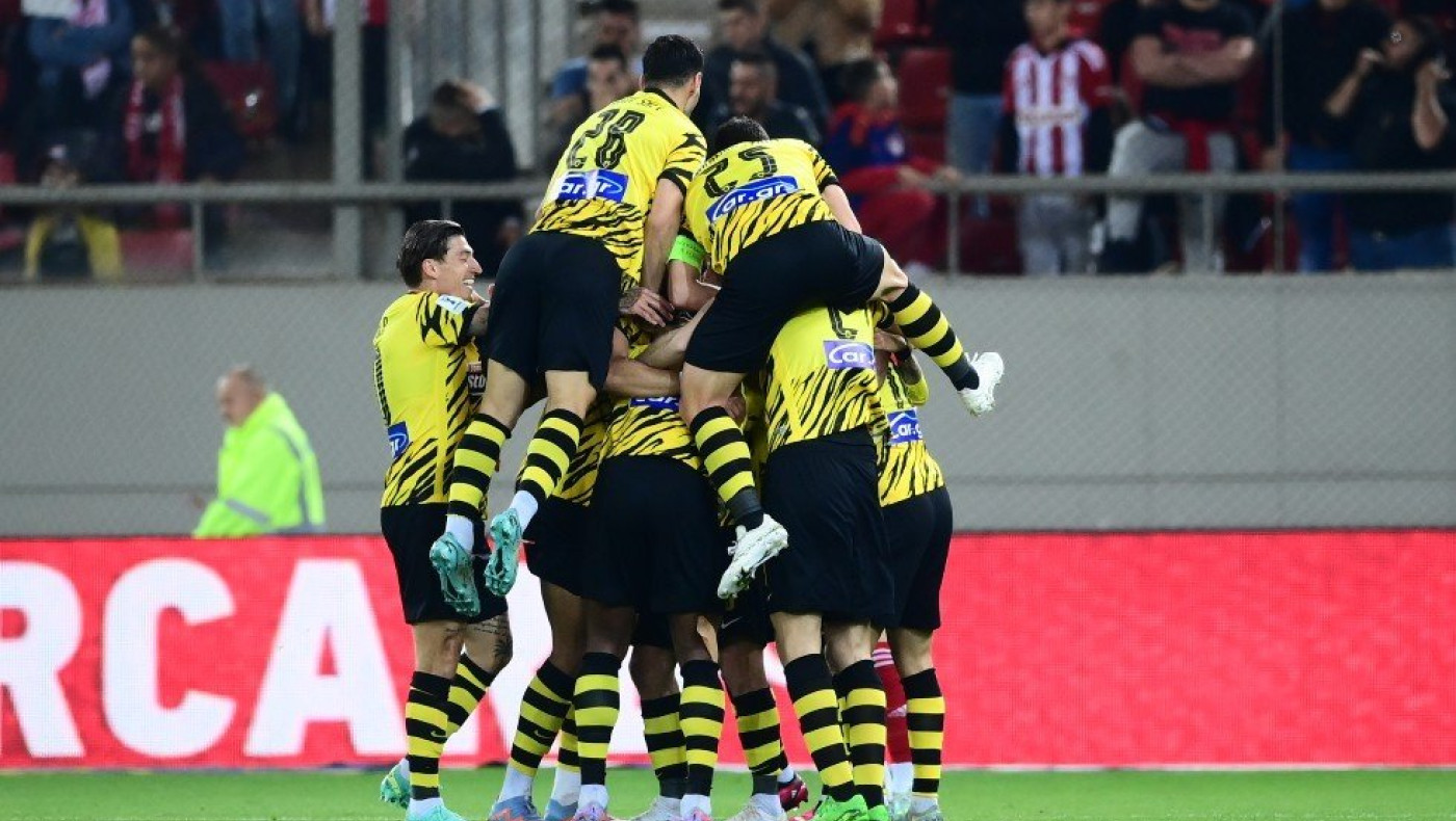 Η ισοφάριση της ΑΕΚ με αυτογκολ του Μπα