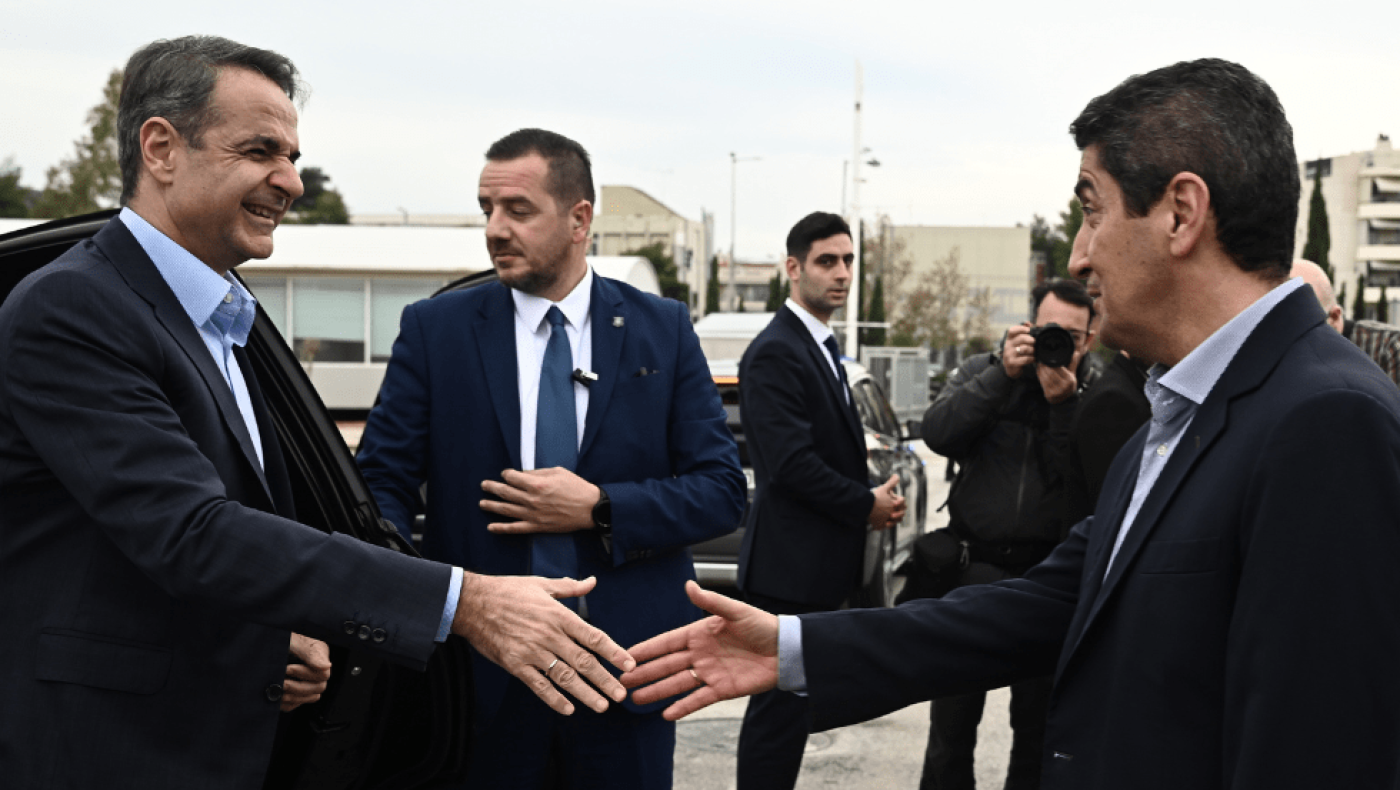 Δεν βλέπουν πέρα από τη μύτη τους