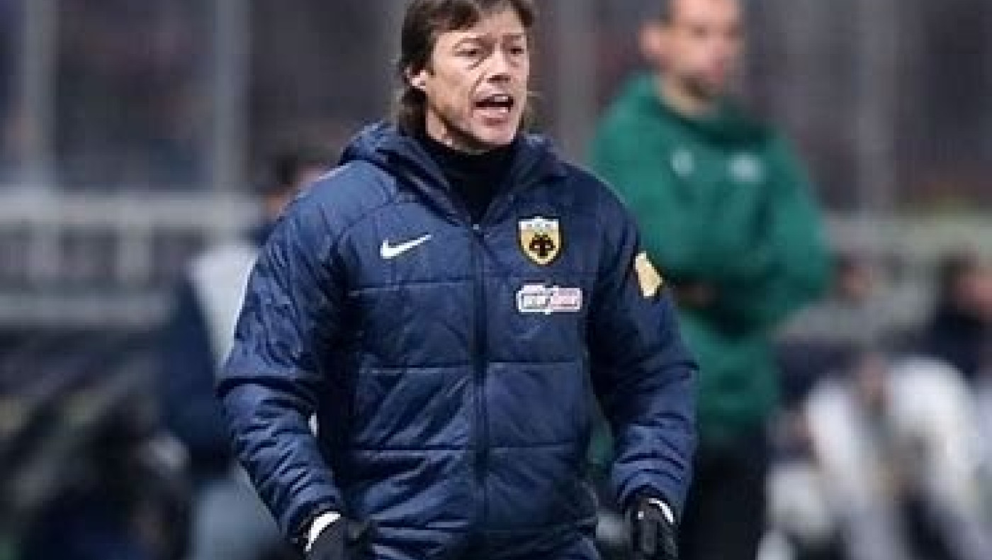 Ευχές στα ελληνικά από τον Αλμέιδα για τα 99α γενέθλια της ΑΕΚ