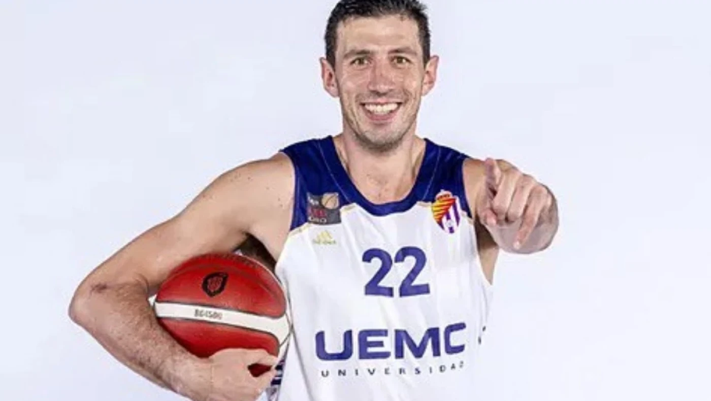 Η διπλή ερωτική ζωή μπασκετμπολίστα συνταράσσει την Ισπανία