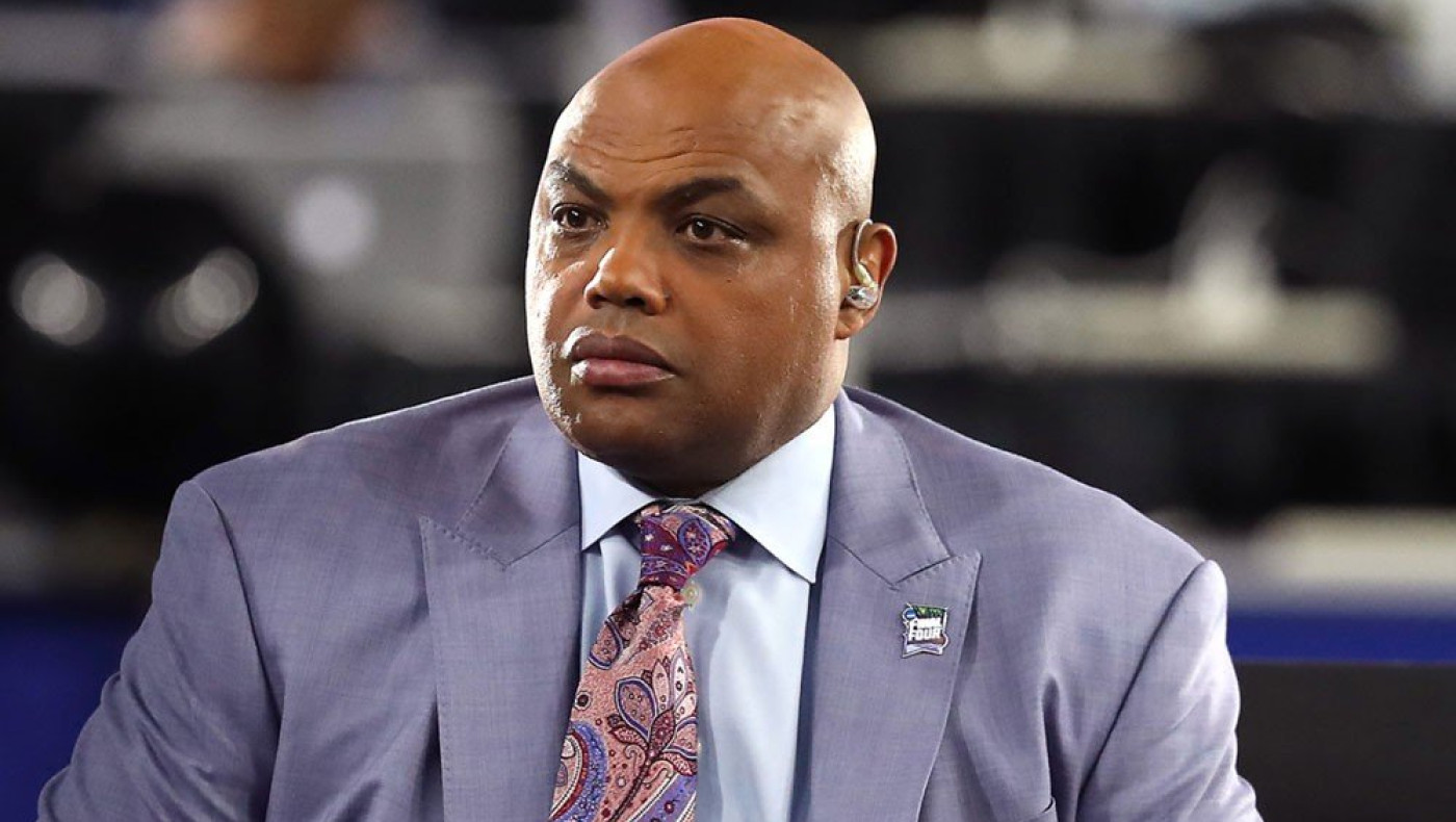 Ο Μπάρκλεϊ «ξαναχτύπησε»: «Το κλειδί είναι να χτυπάς κάποιον στα... γεννητικά όργανα»