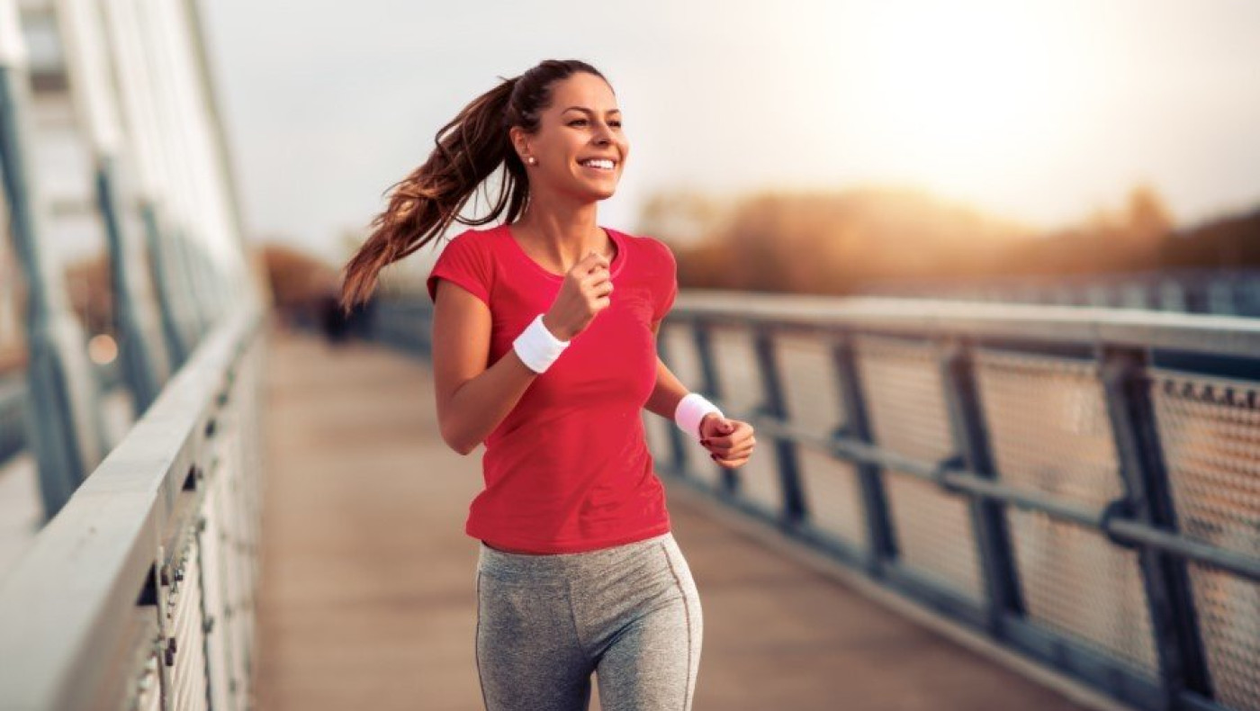 Άσκηση στη ζέστη: Τι να τρώτε για να αποφύγετε την καταπόνηση