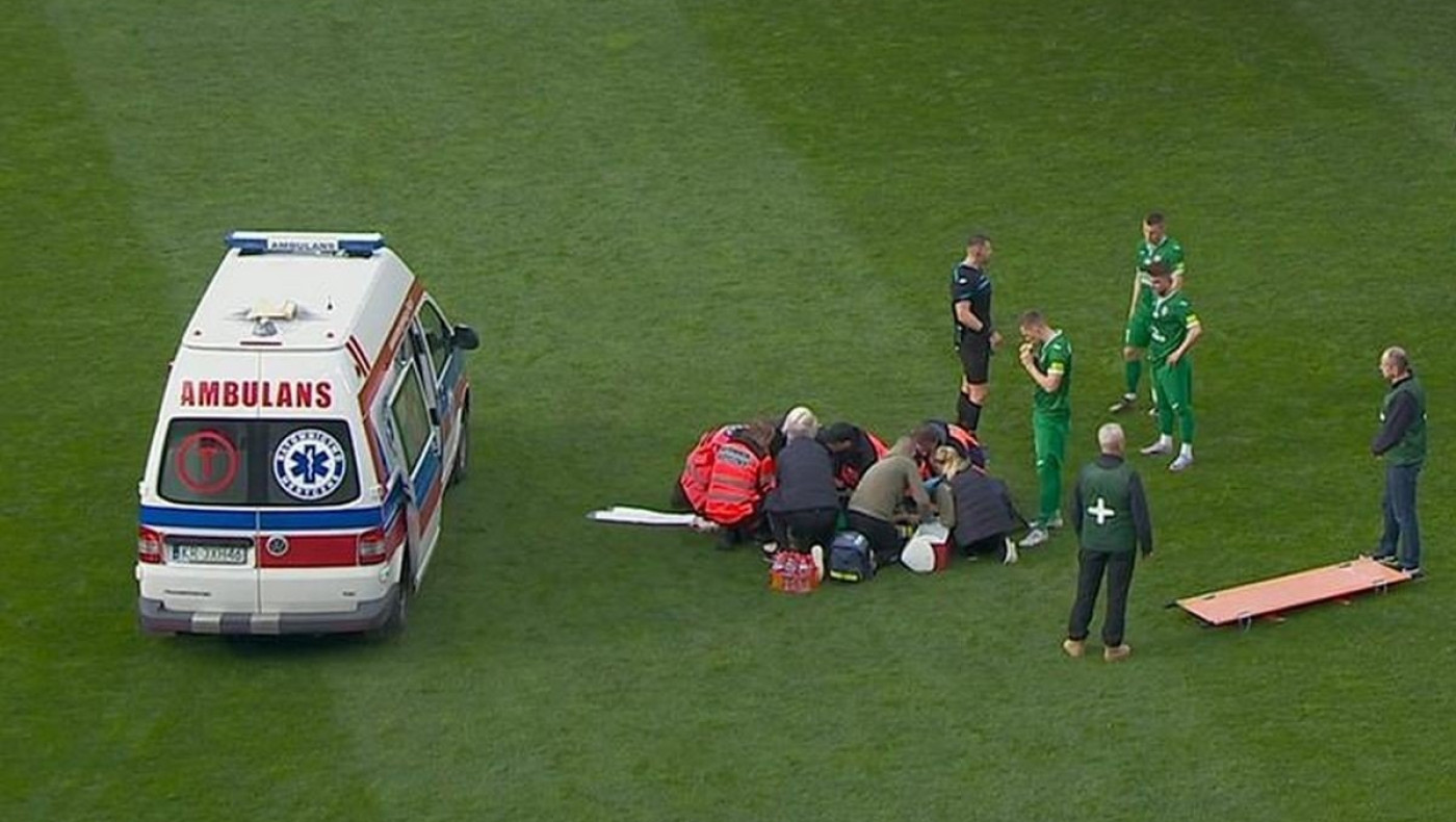 Σοκαριστικός τραυματισμός: Παίκτης έπεσε σε αντίπαλο και του λύγισε το καλάμι