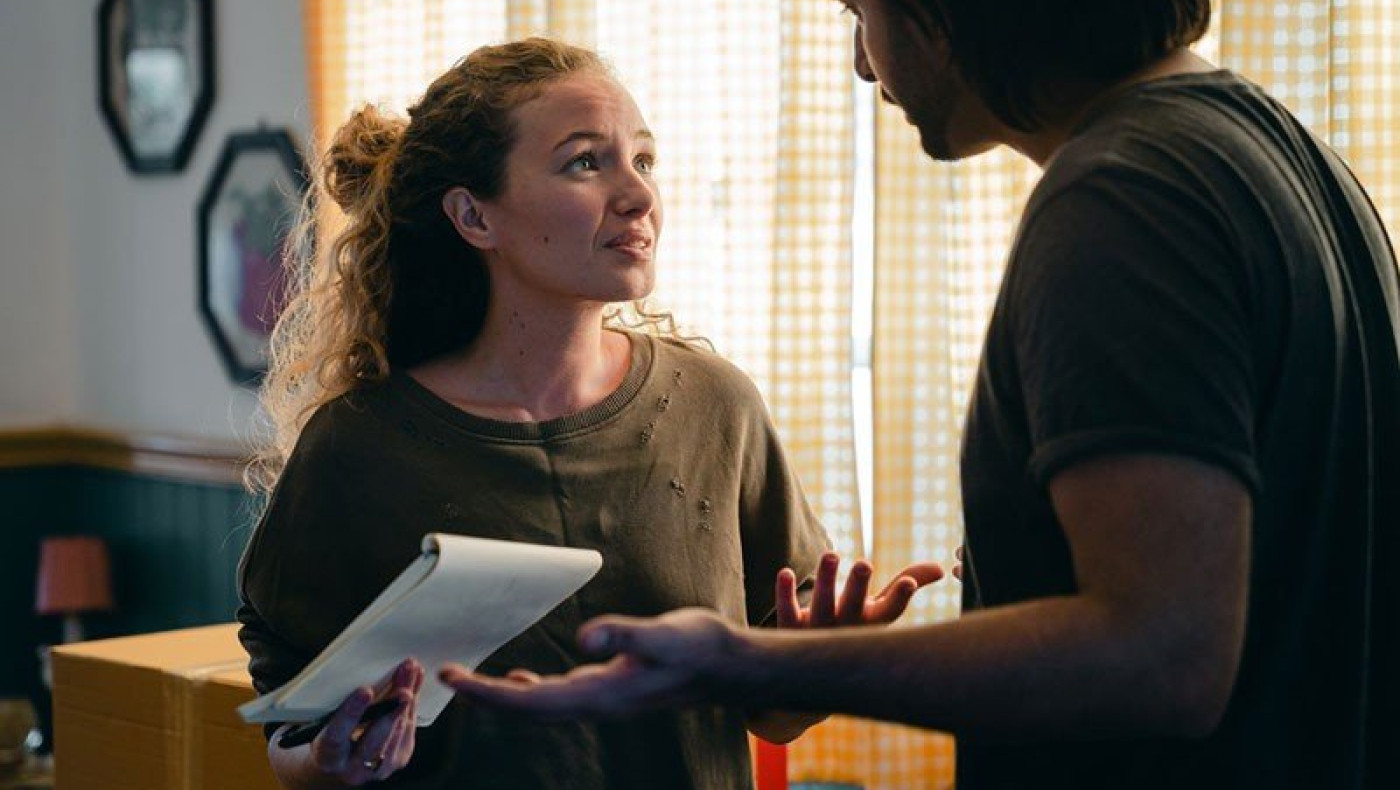 Έρευνα: 1 στους 3 το έχει κάνει πίσω από την πλάτη σου