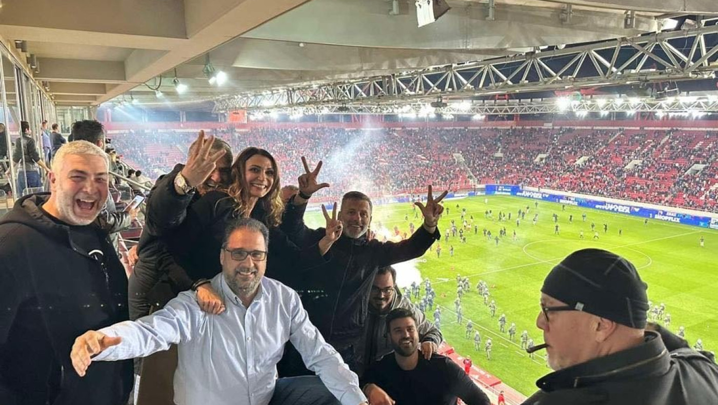 Έτσι πανηγύρισαν στη σουίτα της ΑΕΚ οι φίλοι της ομάδας