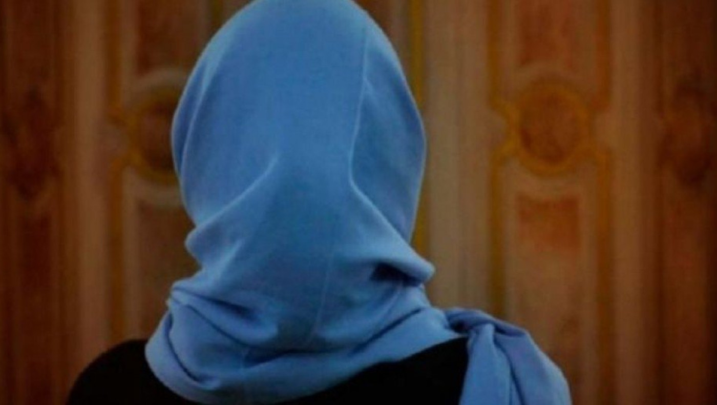 Σοκ στο Βόλο: Πλάκωσε την κόρη του επειδή έγινε μουσουλμάνα - «Με χτυπούσε με γροθιές 20 λεπτά»