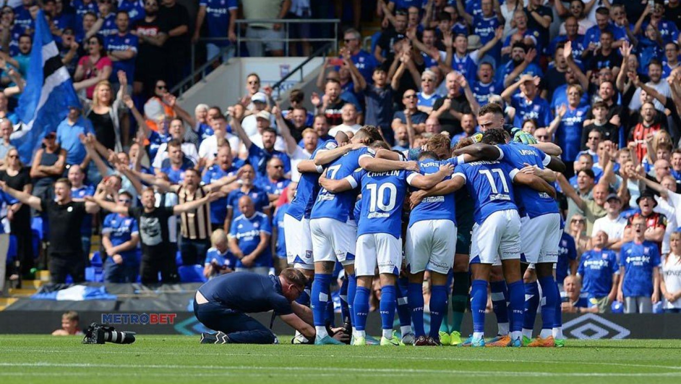 «Nik Mil – BET»: ΜΕ ΔΥΟ 3ΑΔΕΣ ΠΑΡΟΛΙ ΠΑΜΕ ΓΙΑ ΤΑΜΕΙΑ.