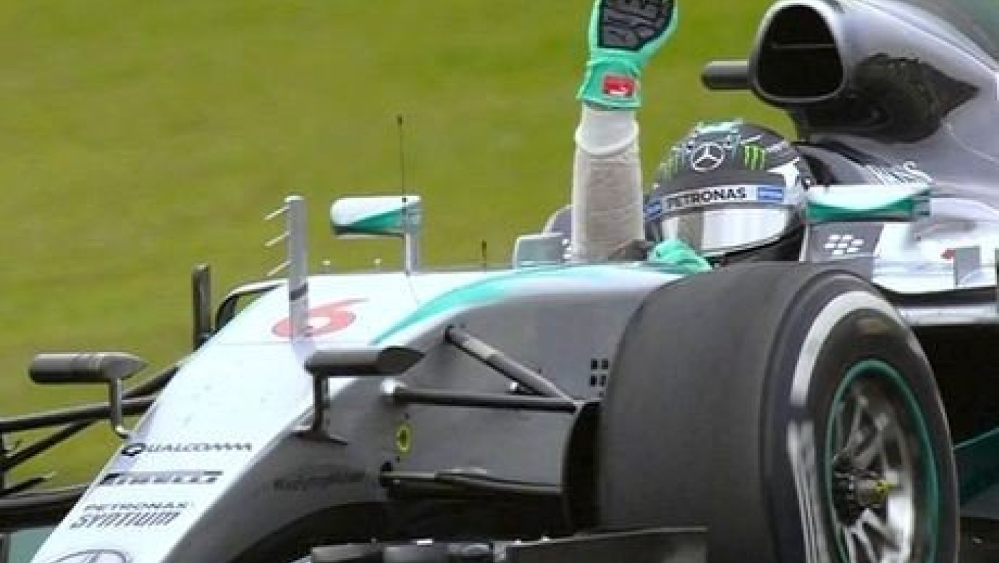 Κυρίαρχος ο Ρόσμπεργκ στη Βραζιλία