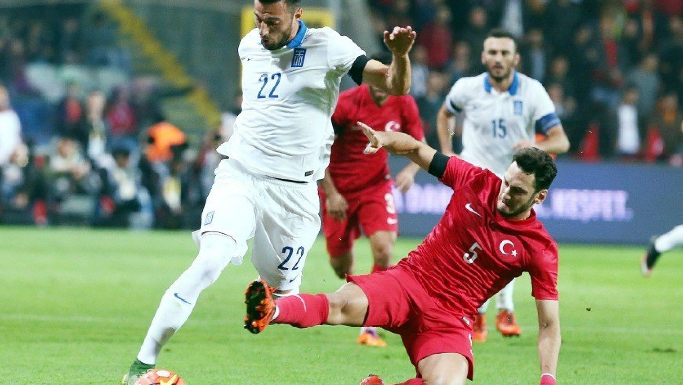 Μας ενώνουν τα… κολλύρια