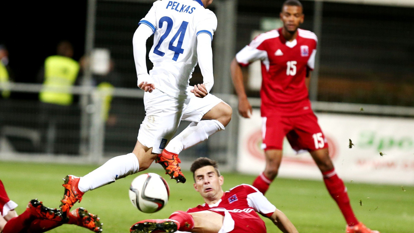 Συνήθισε να... χάνει! (video)