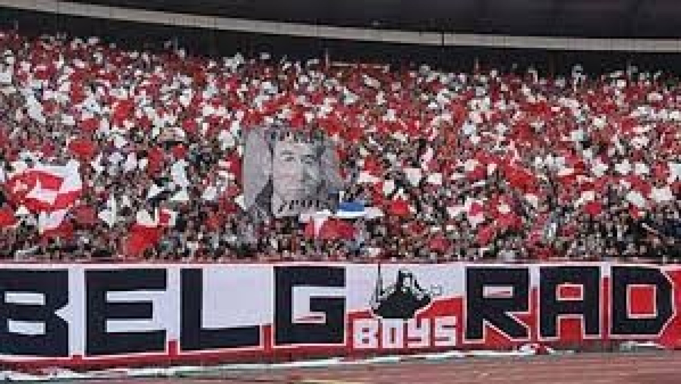 Μαχαίρωσαν Σέρβους στα Σκόπια (pics)