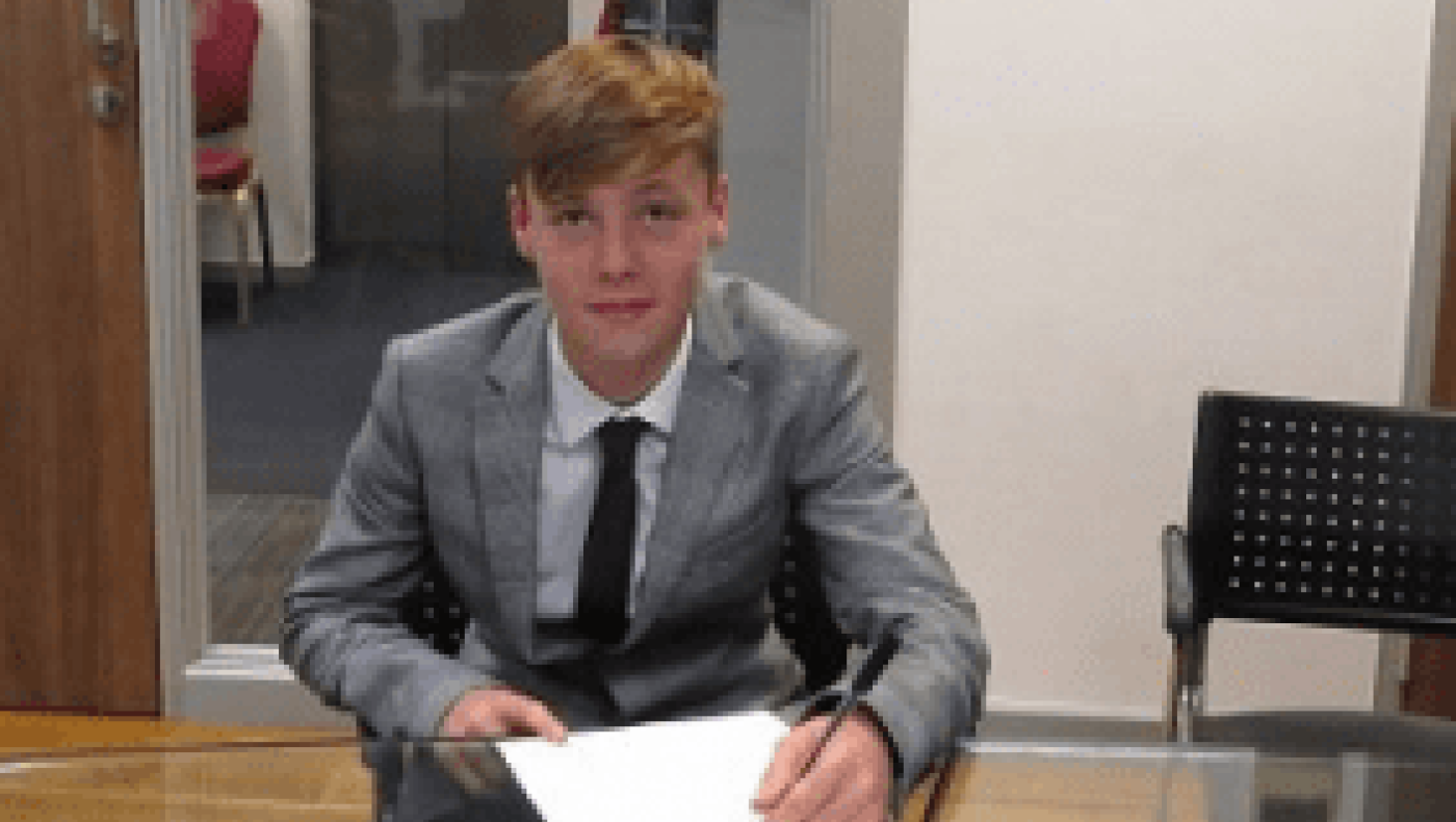 Πιτσιρικάς της Τσέλσι στη Γουέστ Χαμ!