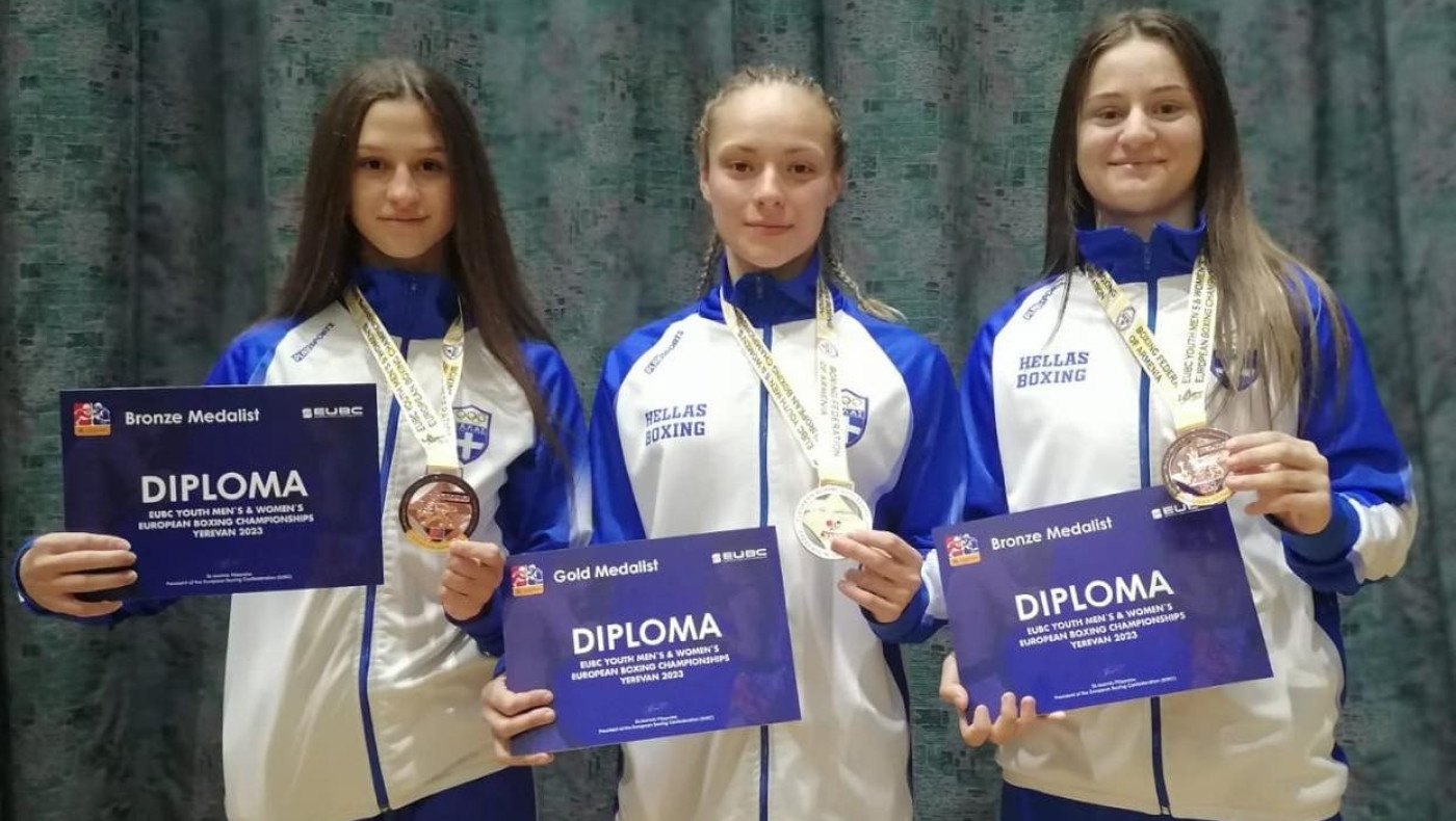 Ελληνική πυγμαχία: Η χρυσή Κουζίλου και οι χάλκινες Τριφύλλη και Ζενουνλλάρι έκαναν τους Έλληνες να δακρύσουν από περηφάνια