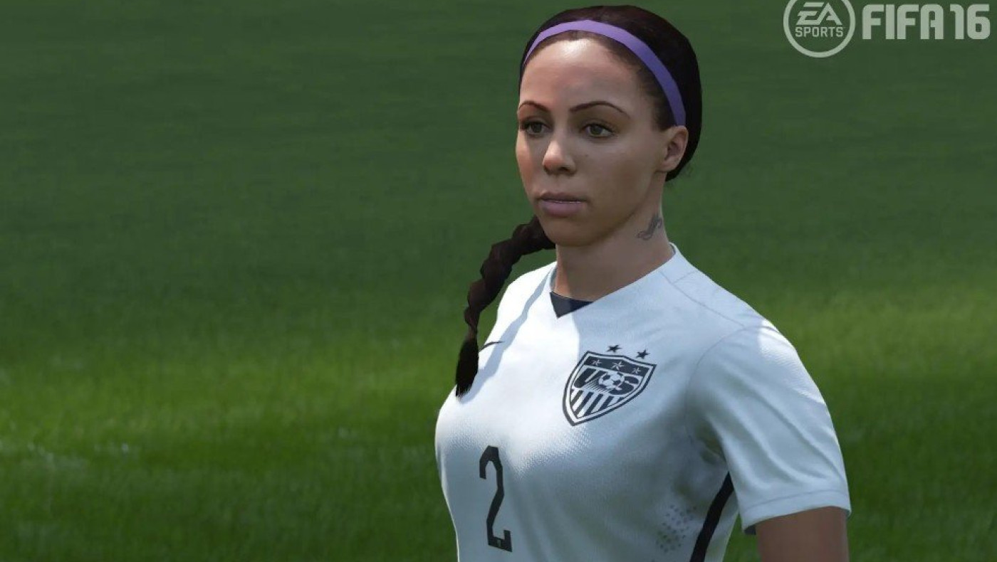 Η κόντρα ποδοσφαιριστριών και FIFA: «Ξεφουσκώστε το στήθος μου»