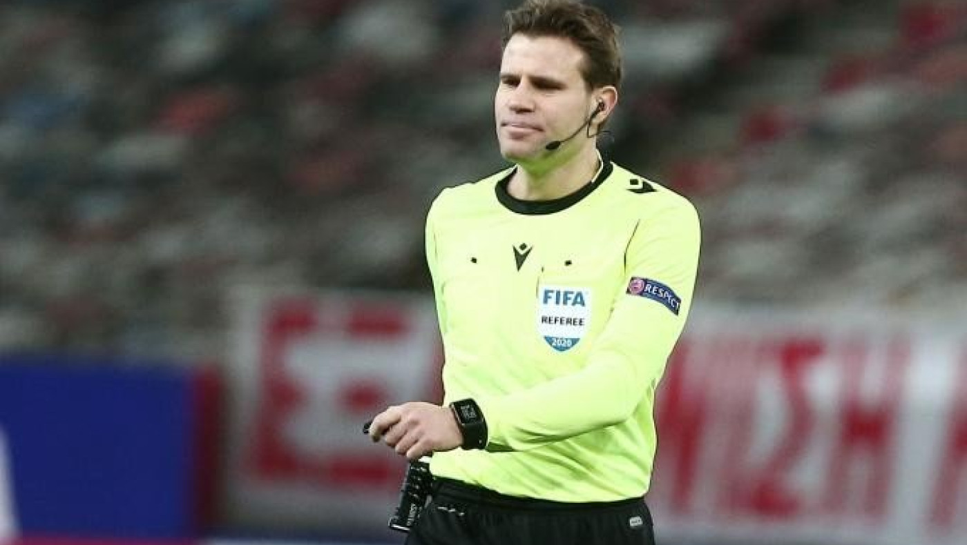 Δεν «πρόλαβε» να έρθει Ελλάδα ο διαιτητής Μπριχ- Σκέφτονται Έλληνα για αντικαταστάτη του