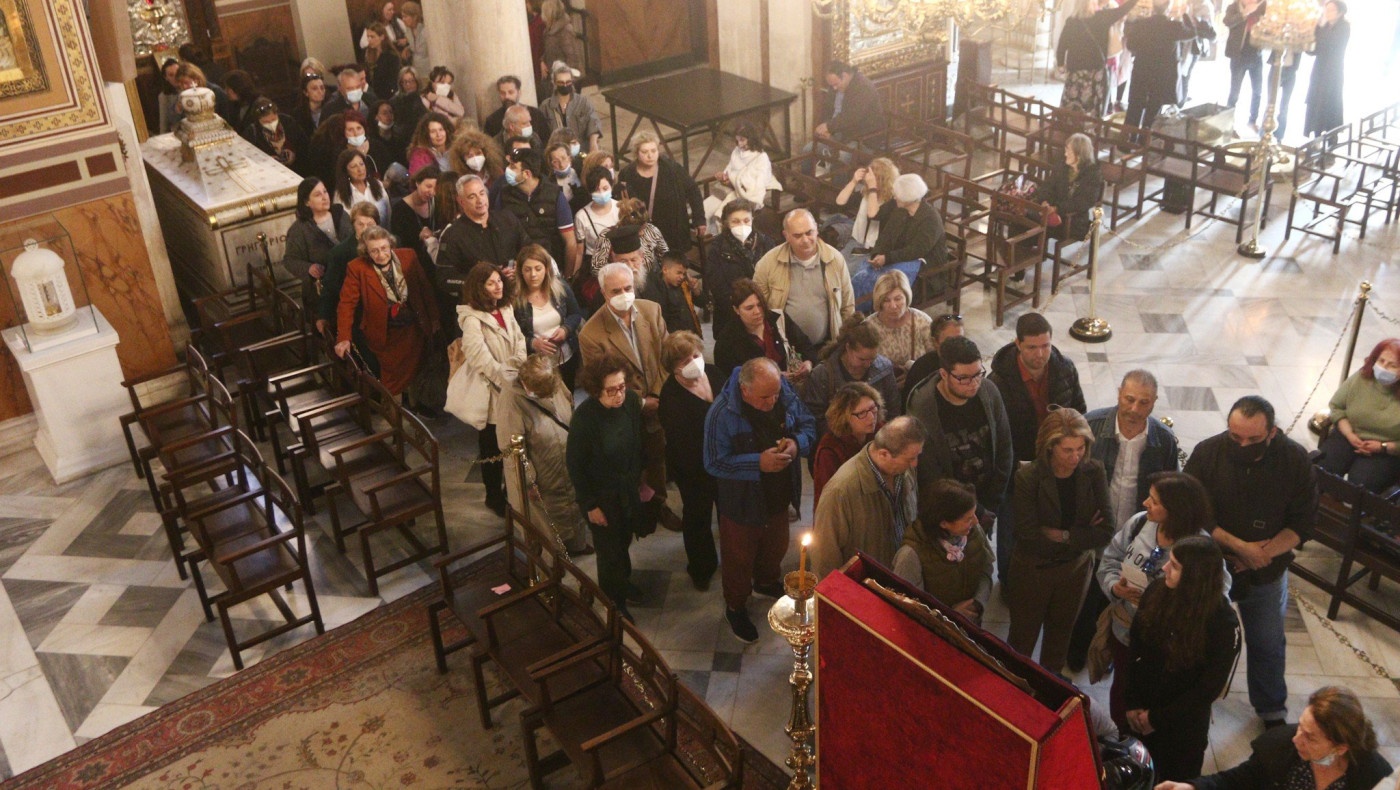 Άξιον Εστί: Η ιστορία της εικόνας που προκάλεσε κοσμοσυρροή στη Μητρόπολη