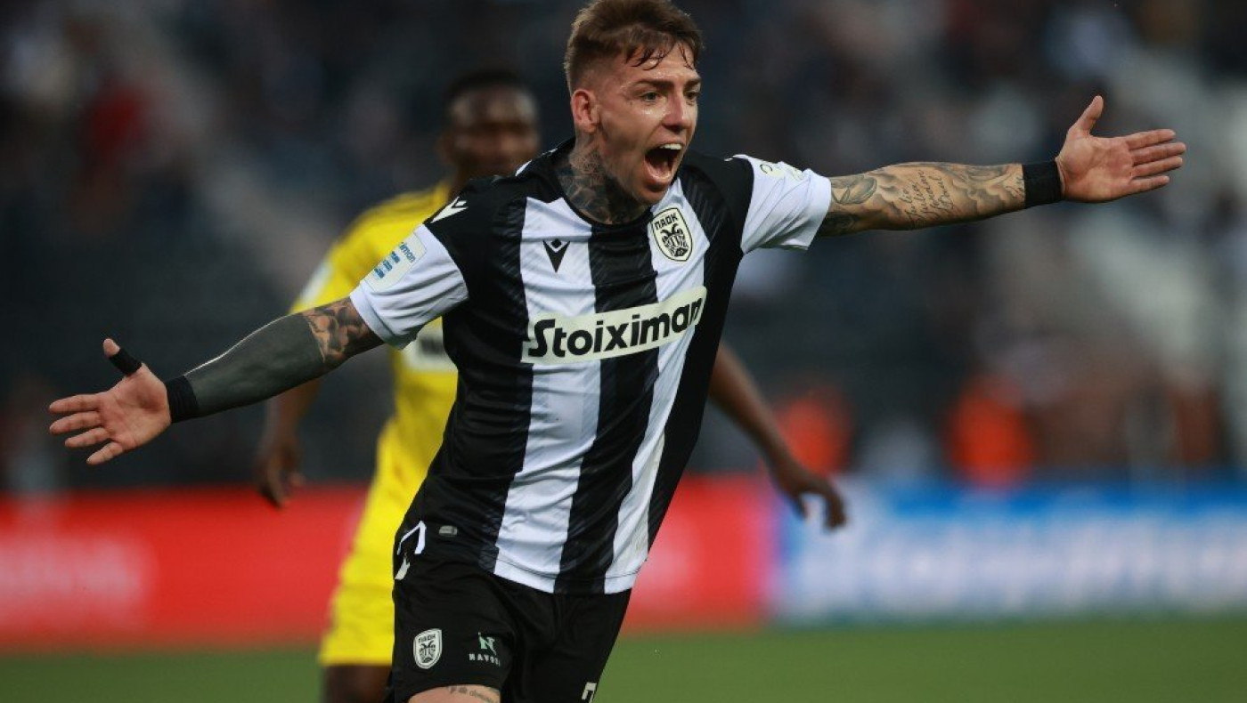 Ντέμης: «Ο Μπράντον Τόμας είναι κανονικό σέντερ φορ»