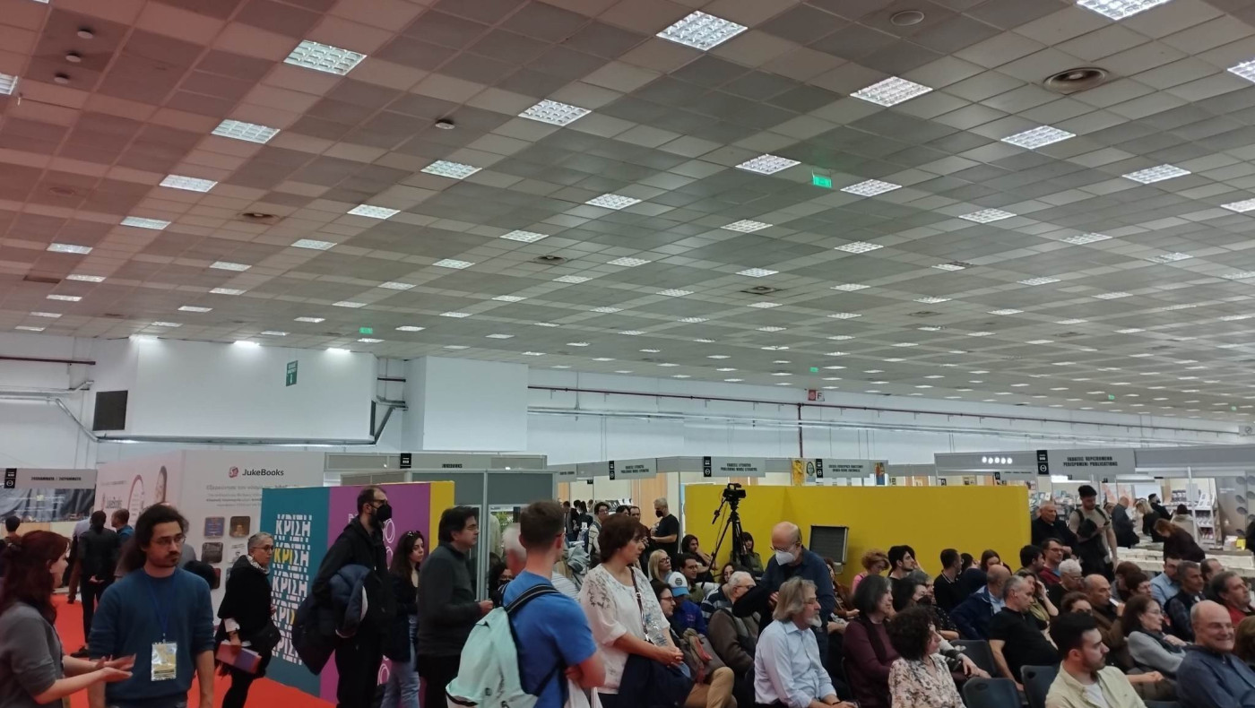 Άνοιξε τις πύλες η 19η διεθνής έκθεση βιβλίου Θεσσαλονίκης στη ΔΕΘ με πλήθος κόσμου (pics)