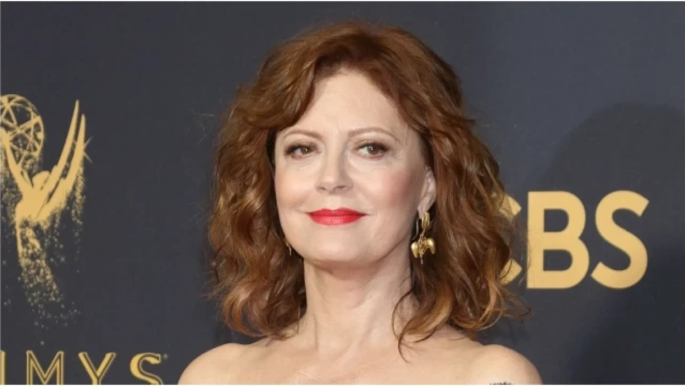 Συνελήφθη η Σούζαν Σαράντον σε διαμαρτυρία για την αύξηση του κατώτατου μισθού