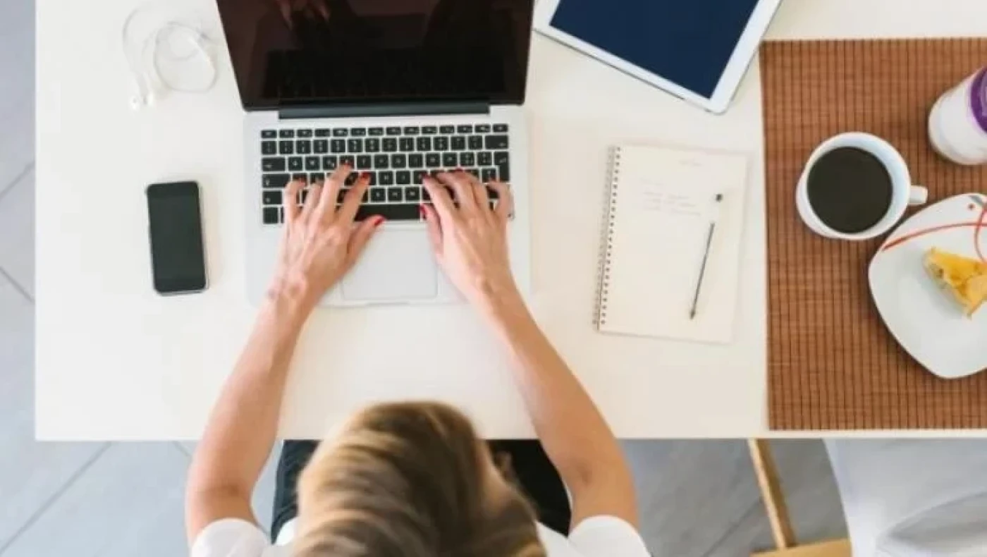 Τηλεργασία: Πόσα εξοικονομεί ένας εργοδότης για κάθε άτομο που εργάζεται εξ αποστάσεως