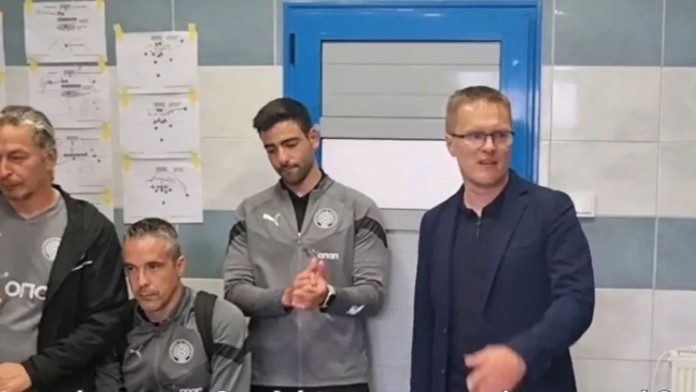 Νταμπράουσκας σε παίκτες ΟΦΗ: «Είμαι ο πιο περήφανος προπονητής στον κόσμο» (vid)