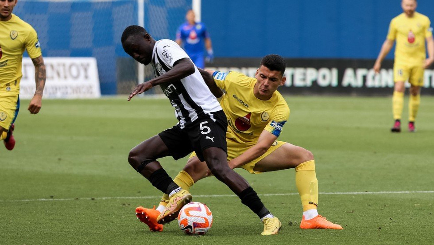 Ο ΟΦΗ έκλεισε τη σεζόν με διπλό στο Αγρίνιο και πρωτιά στα πλέι οφ