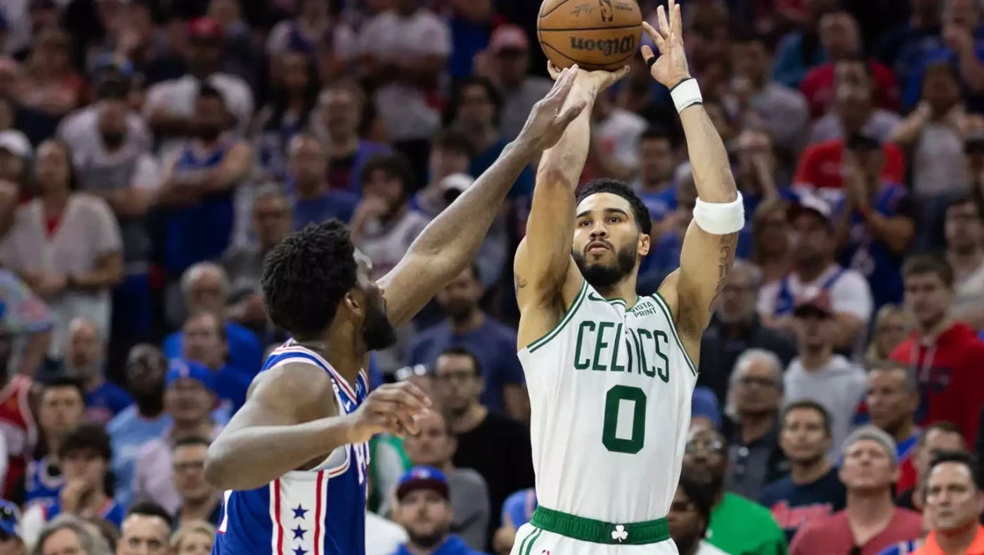 Σίξερς – Σέλτικς 86-95: Ο Τέιτουμ έστειλε τους Σέλτικς στα «7»