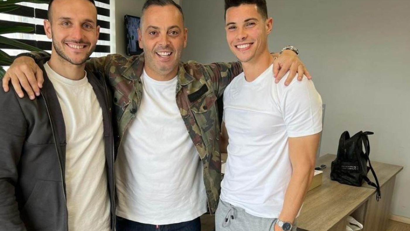 Σάστρε και Φιλίπε Σοάρες ετοιμάζουν την φορολογική δήλωσή τους