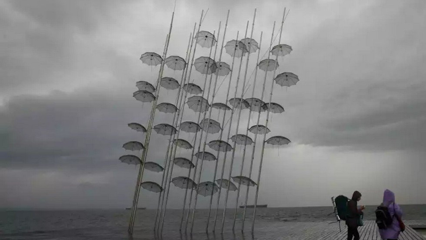 Ανοίγουν οι ουρανοί: Βροχές και καταιγίδες την Τρίτη - Πού θα σημειωθούν