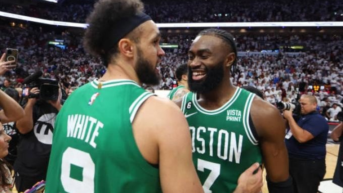 NBA: «Περίπατοι» για Σέλτικς και Θάντερ (vid)