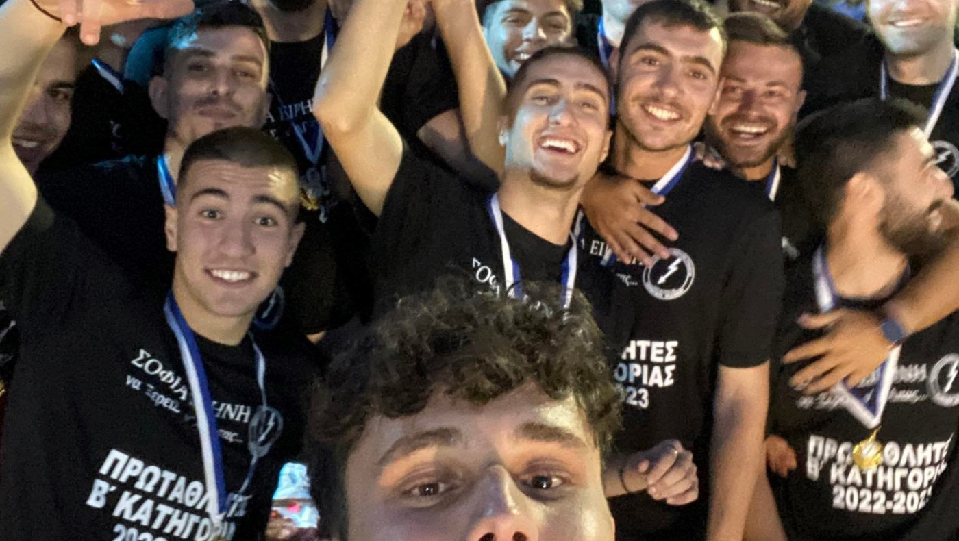 Γιόρτασε την άνοδο ο Κεραυνός Κολχικού