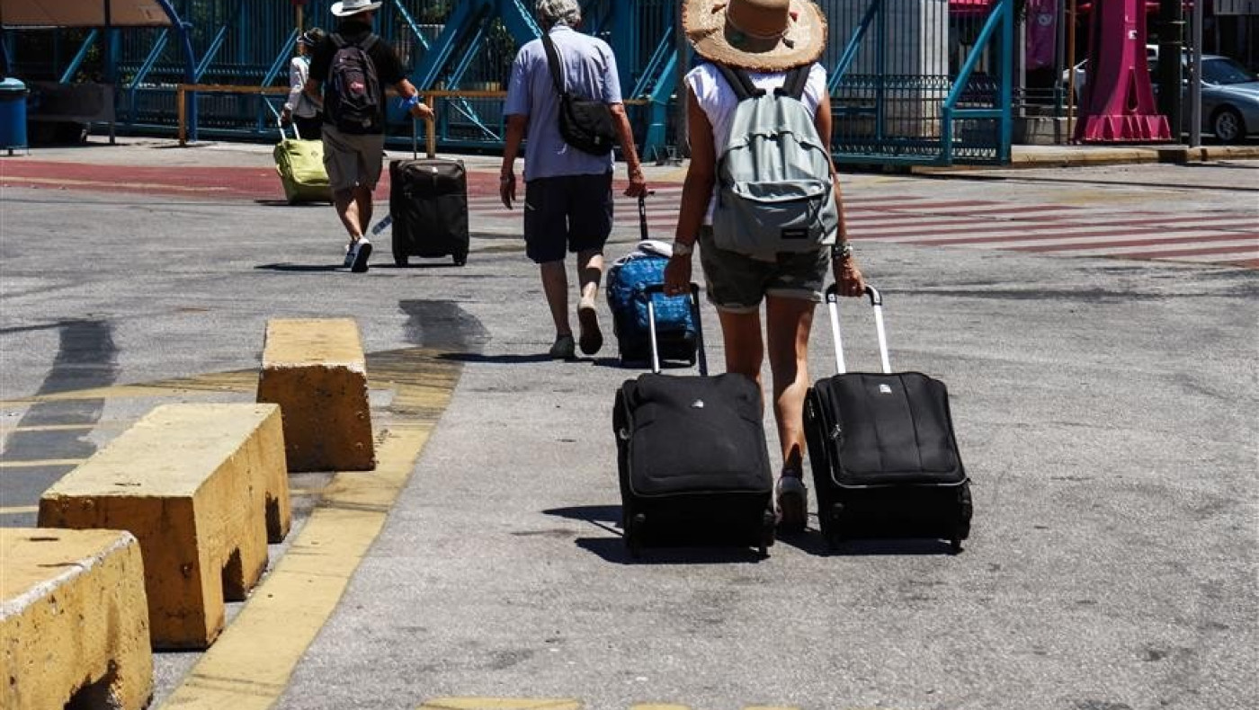 Ανάρπαστα τα εισιτήρια κοινωνικού τουρισμού: 579.580 αιτήσεις για συνολικά 1.068.904 επιταγές