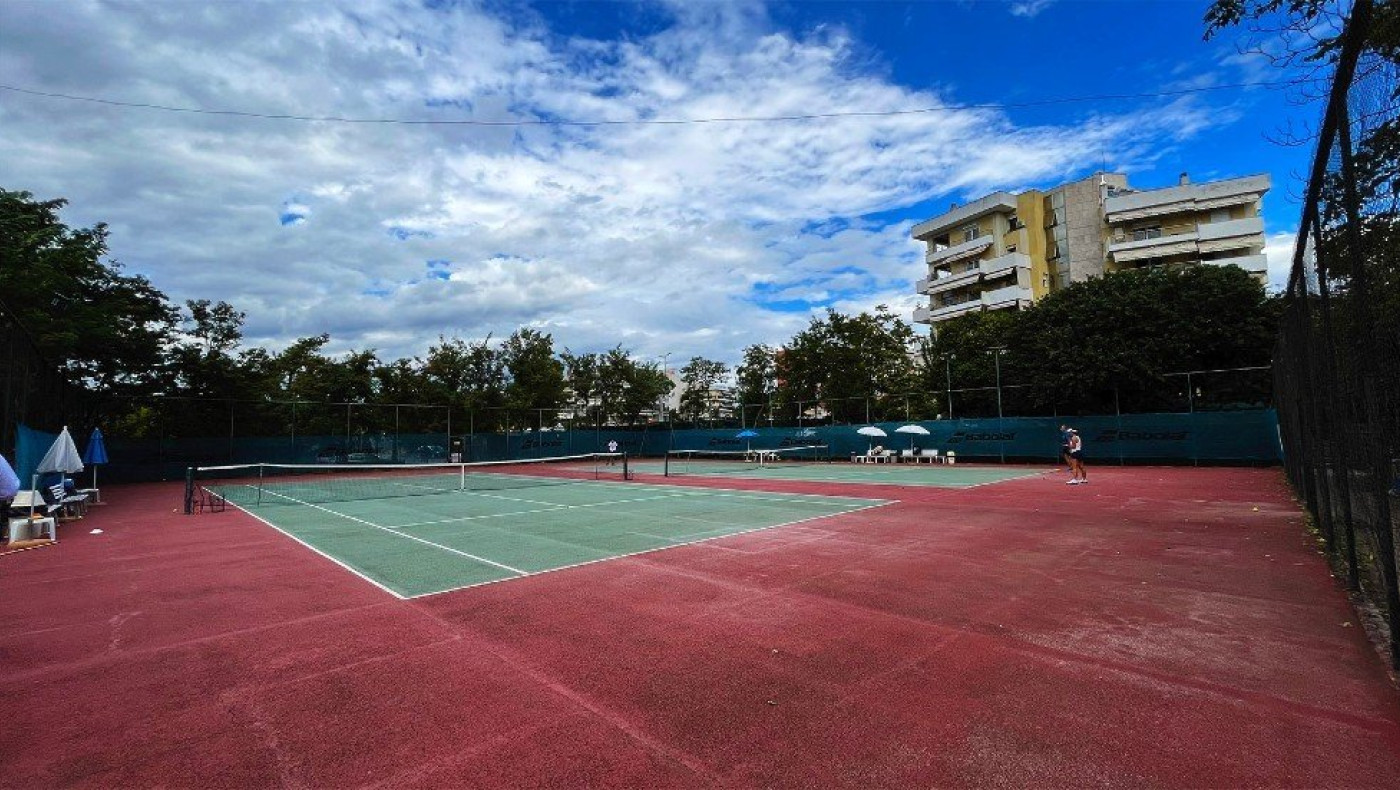 Αθλητικές υποδομές στους δήμους του νομού Θεσσαλονίκης: τα ελάχιστα καλά παραδείγματα και τα πολλά σοβαρά προβλήματα