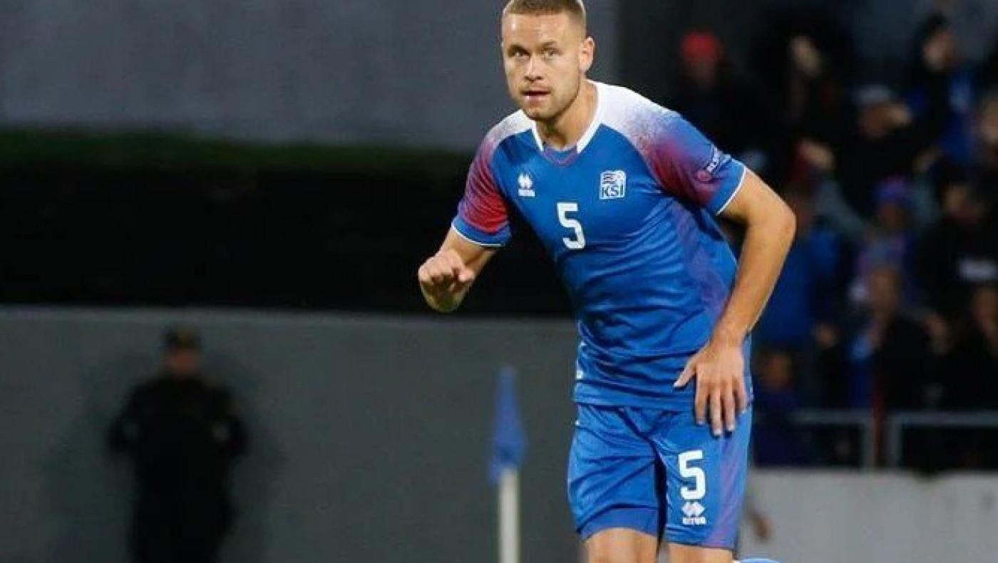 Έσταξε... μέλι ο προπονητής της Ισλανδίας για Ινγκασον: «Είναι υπέροχο που τον έχουμε ξανά μαζί μας»