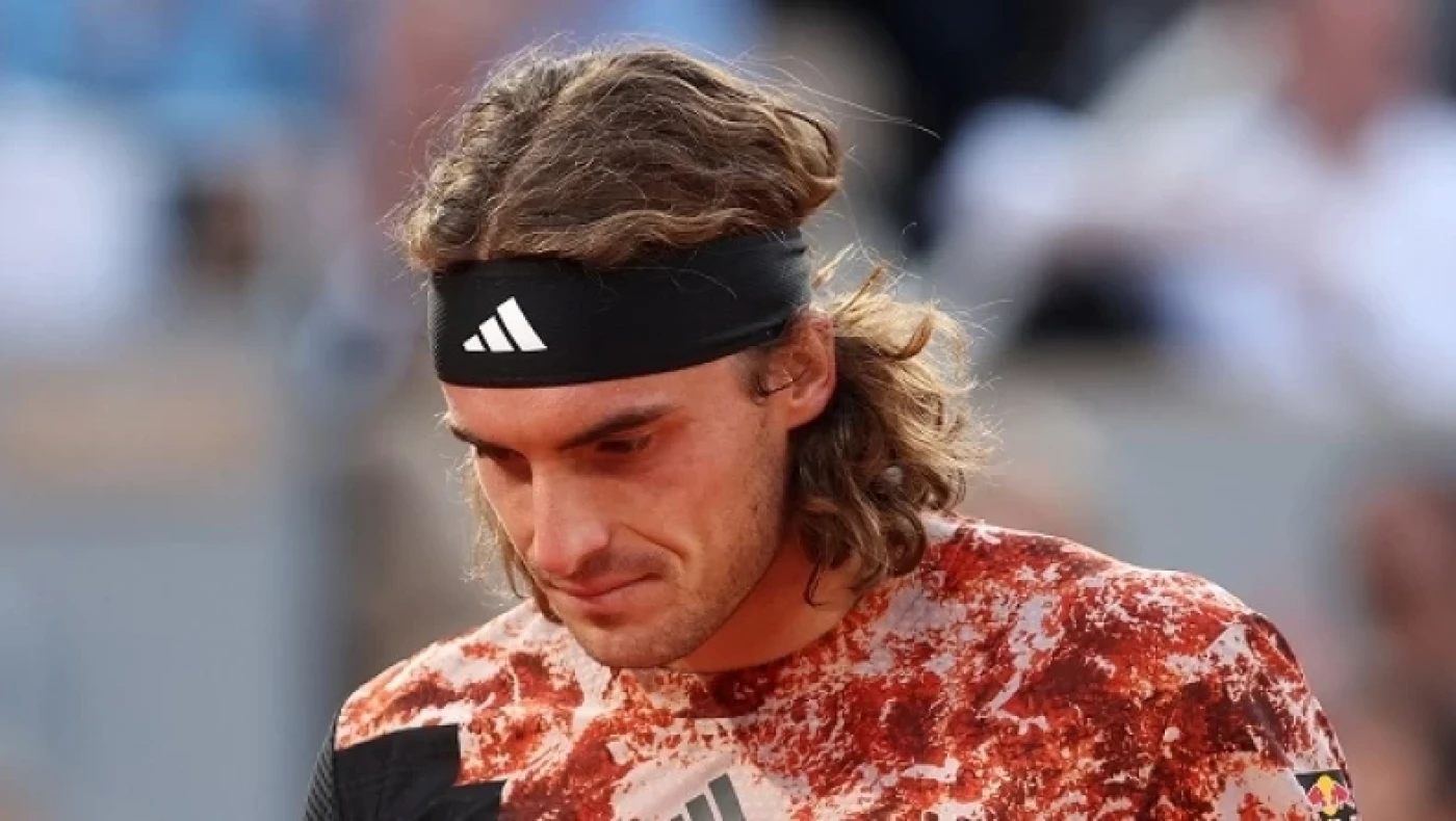 «Κακή ιδέα» η μελατονίνη για τον Τσιτσιπά πριν το ματς- Ισπανίδα γιατρός εξηγεί το γιατί