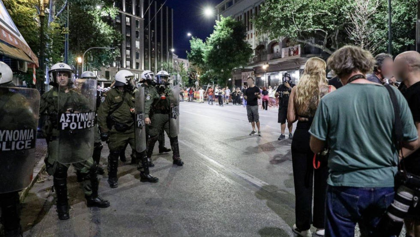 Αθήνα-ΕΛ.ΑΣ: 21 συλλήψεις για τα επεισόδια στην πορεία για το ναυάγιο στην Πύλο