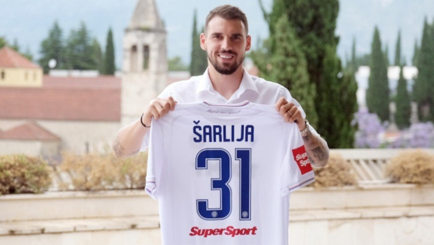 Συμπαίκτης με τον Λιβάγια ο Σάρλια, στη Χάιντουκ