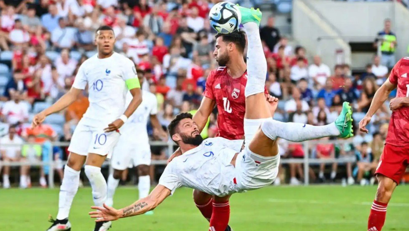 Εύκολο βράδυ για Γαλλία και Αγγλία, απίστευτη ανατροπή της Ουκρανίας από το 2-0