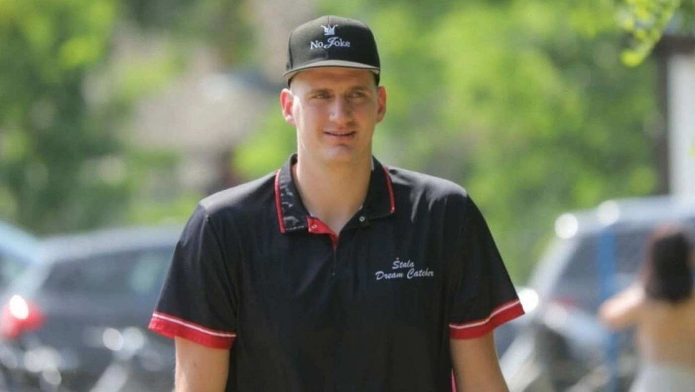 Τα έχει σηκώσει όλα: Μετά το NBA, ο Γιόκιτς κέρδισε και κούρσα με τα άλογα του!