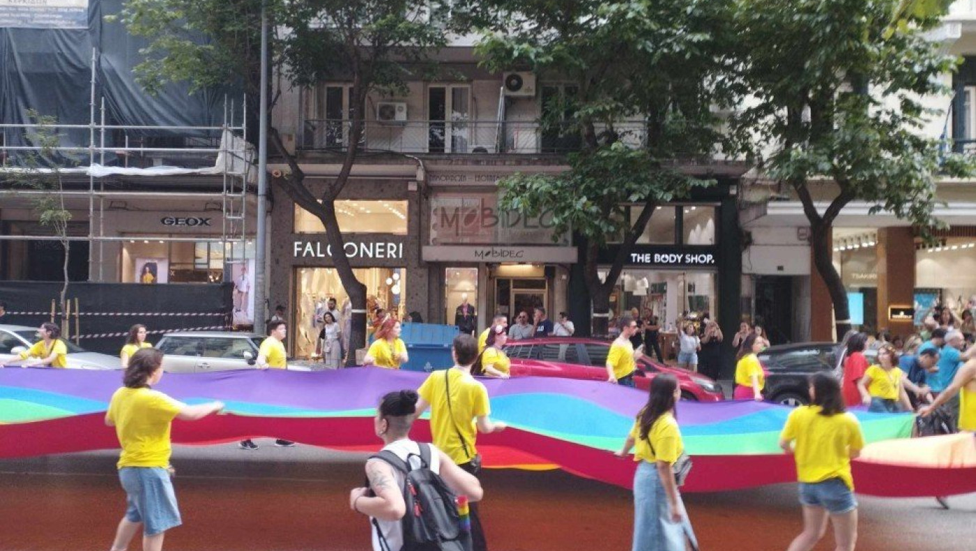 Thessaloniki Pride: Πλημμύρισαν οι δρόμοι με χορό και χρώματα