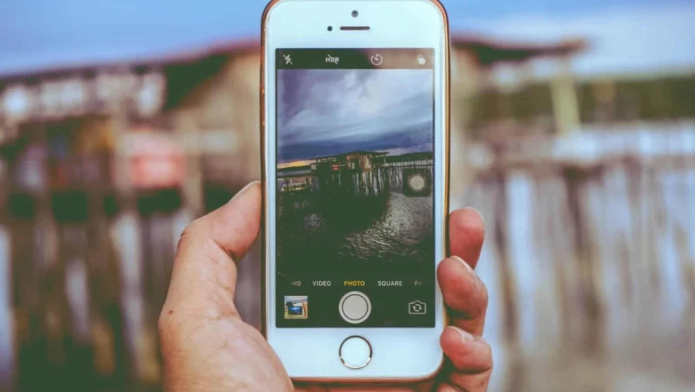 Η Apple διαγράφει φωτογραφίες τον επόμενο μήνα, πώς θα δείτε αν επηρεάζεστε