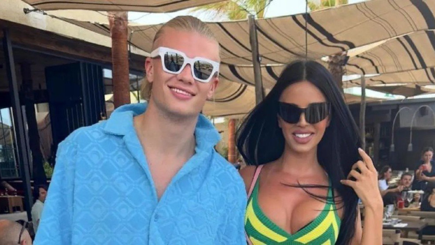 Ιβάνα Κνολ και Χάαλαντ στην Ίμπιζα