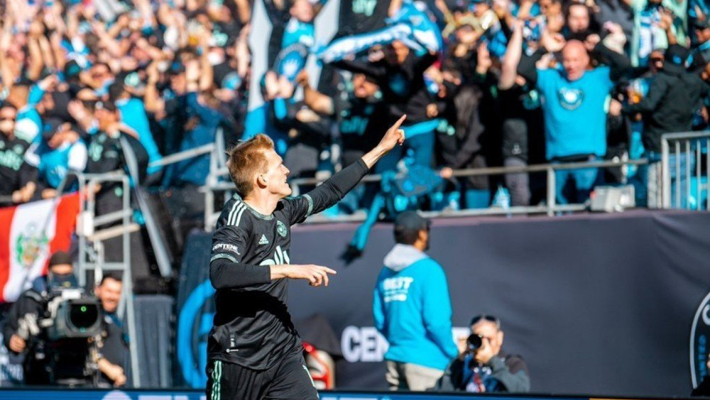 Ασύλληπτο τέρμα από τον Σφιντέρσκι!