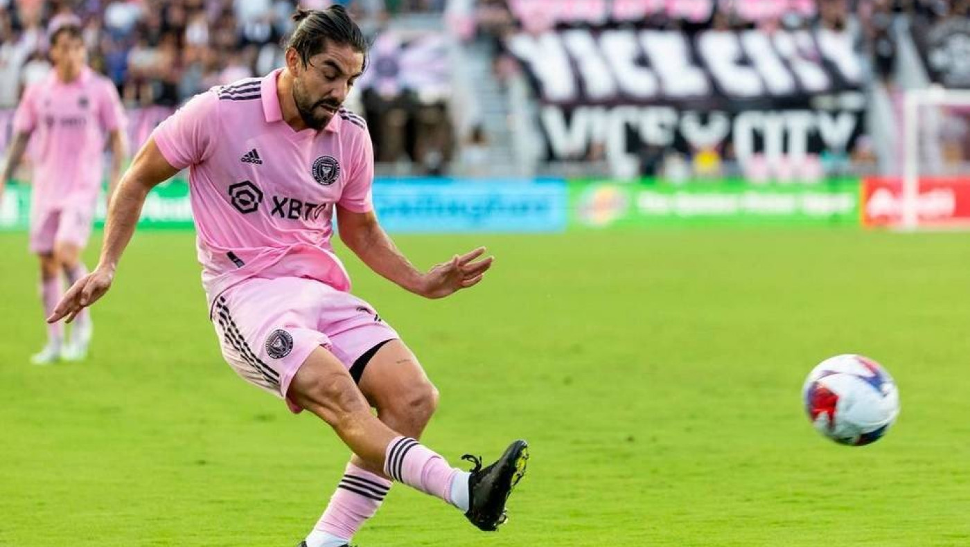 ΑΕΚ: Προφορική συμφωνία με Πιζάρο - Θα κλείσει η υπόθεση μέχρι το τέλος της εβδομάδας