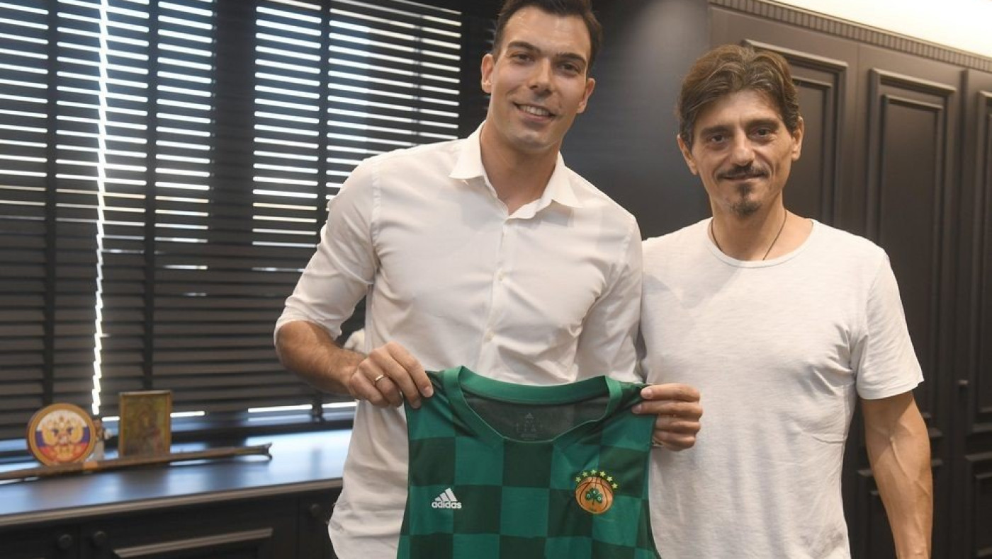 Ντατόμε για μεταγραφή Σλούκα: «Είπα στον πατέρα μου ότι δεν θα το έκανα και με αποκάλεσε μ@@α»